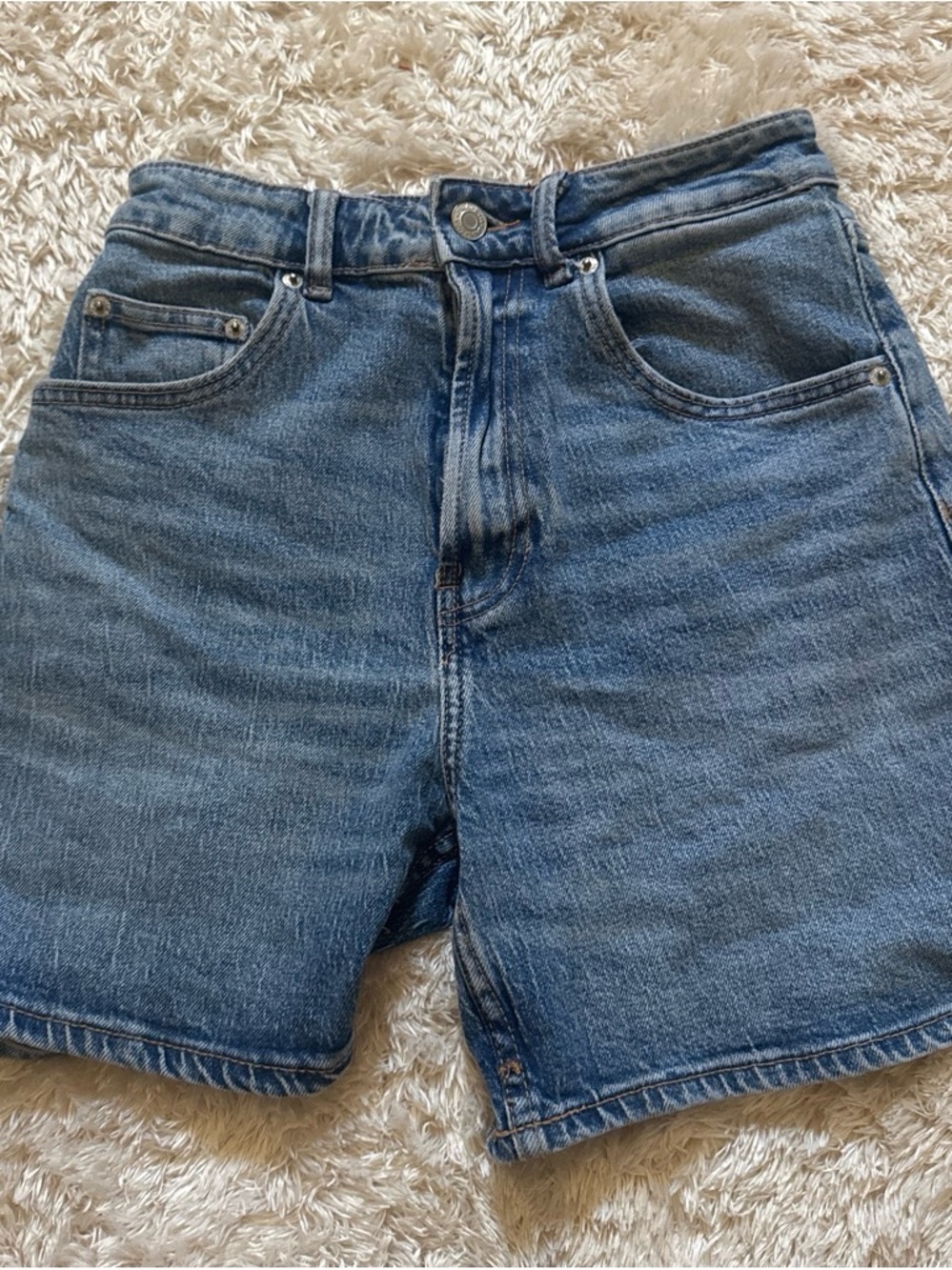 Zara Men's Blue Washed Denim Shorts
